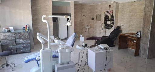 عکس دندانپزشکی دکتر شیرانی 