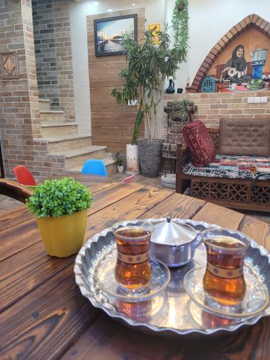 عکس فلافل سرای سنتی و کافه شبستان