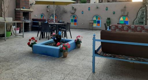 عکس فلافل سرای سنتی و کافه شبستان