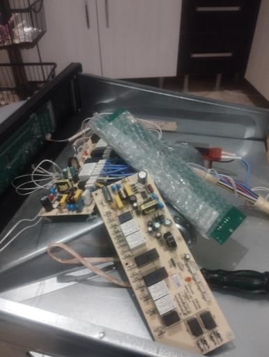 عکس تعمیرات لوازم خانگی آلیش