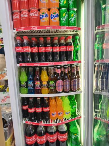 عکس سوپر مارکت مهاجر