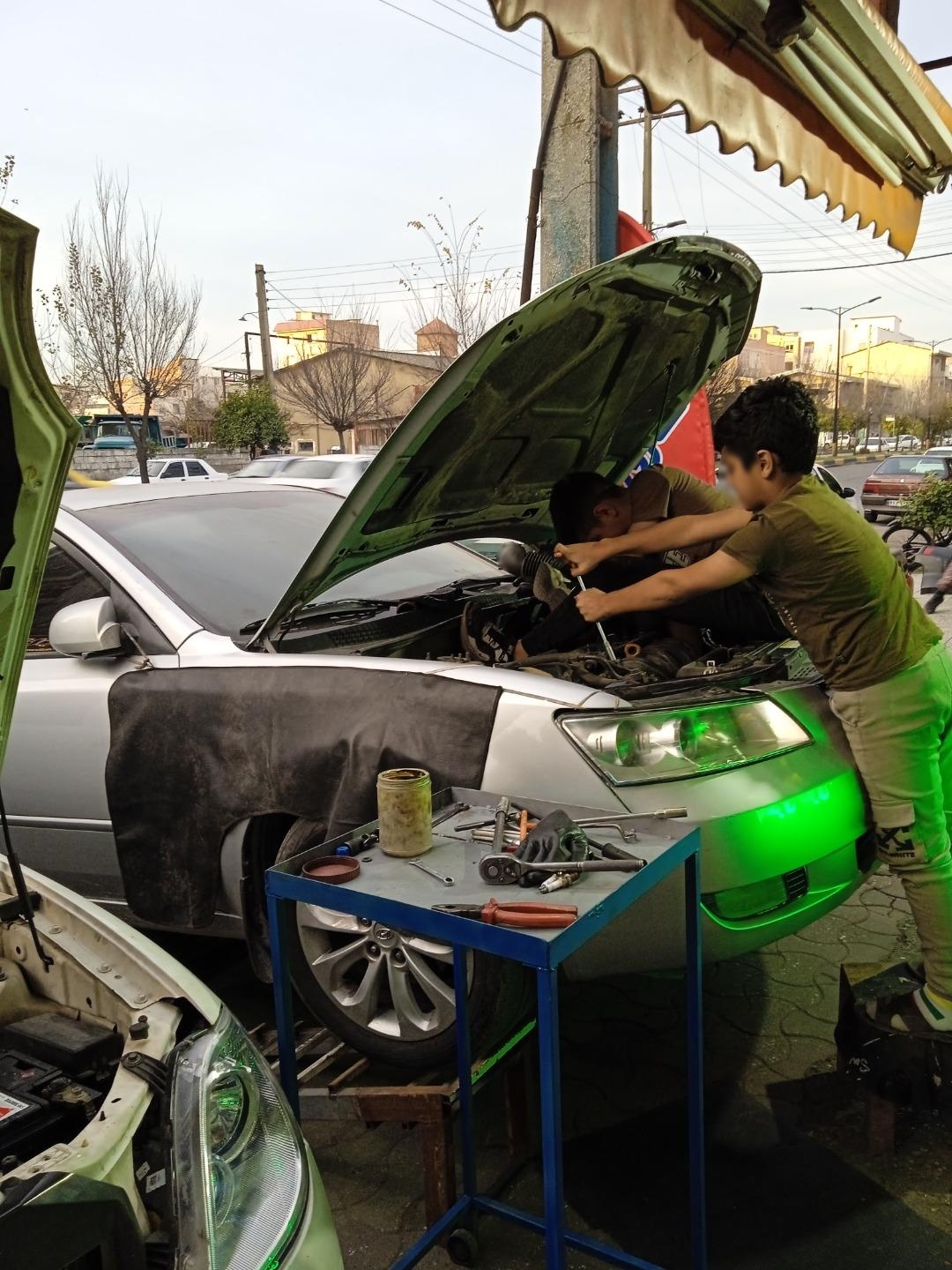 عکس باتری سازی حسن