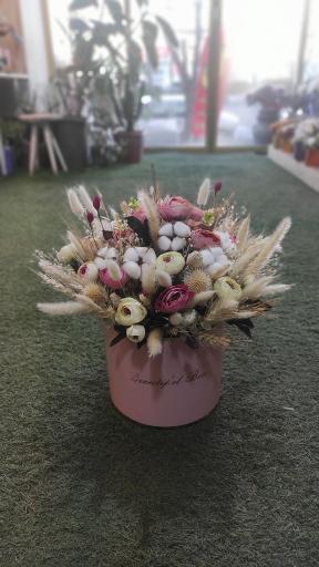 عکس گلفروشی ماه گل
