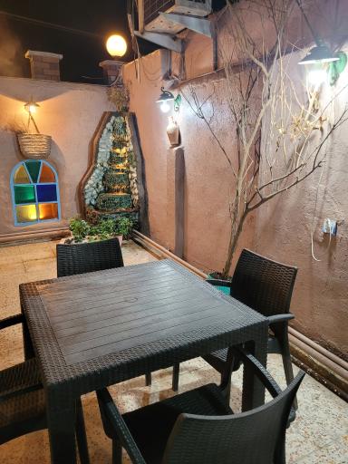 عکس فلافل سرای سنتی و کافه شبستان