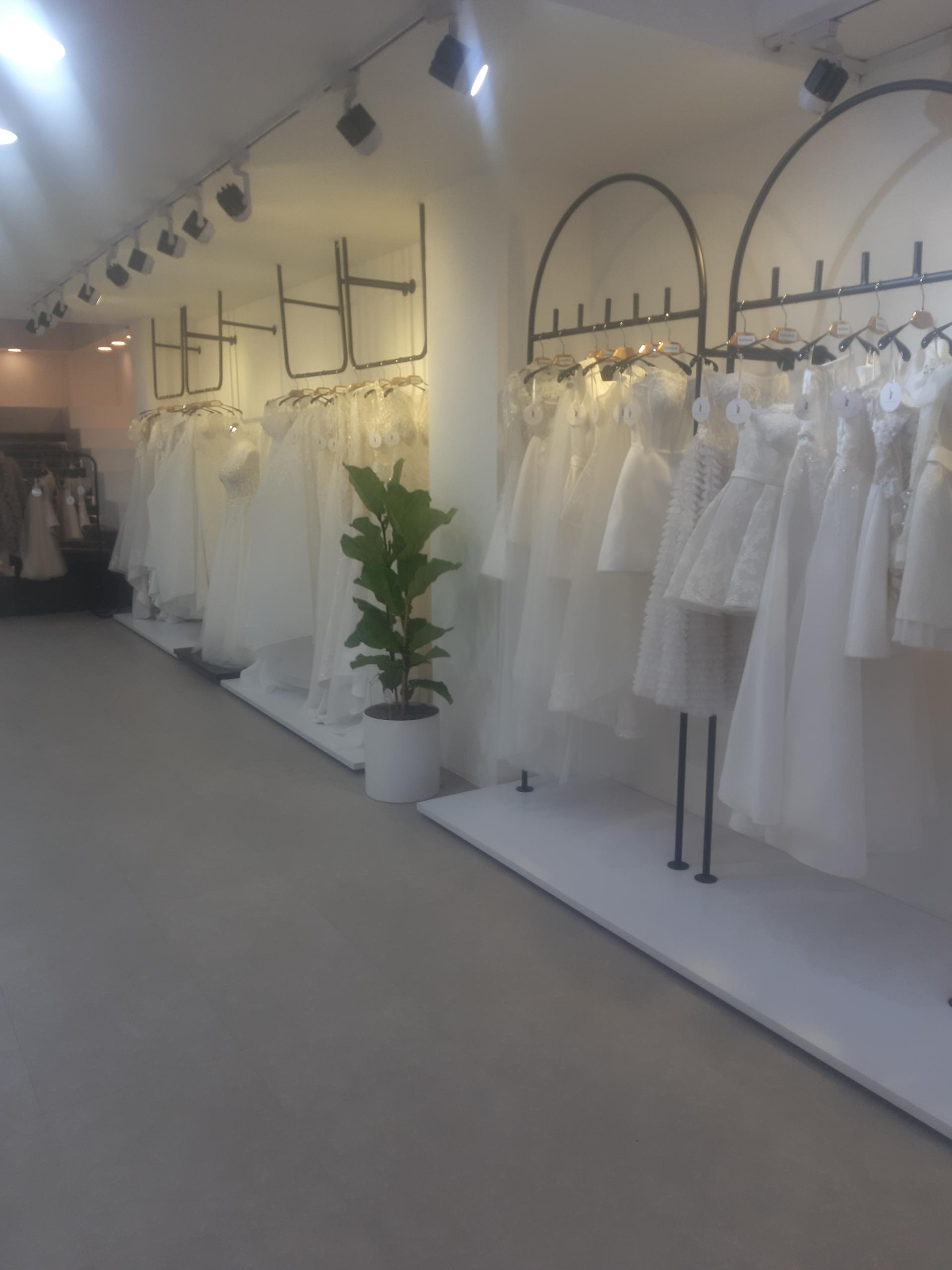 عکس مزون عروس بهارک اخلاقی