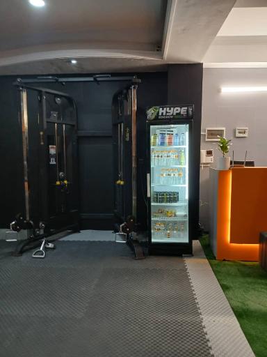 عکس باشگاه ورزشی بانوان النار