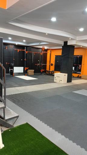 عکس باشگاه ورزشی بانوان النار