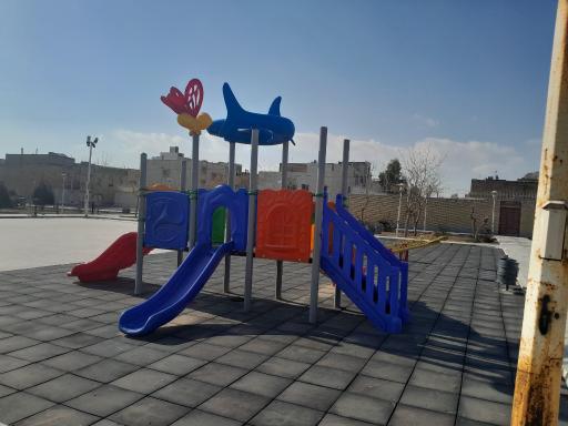 عکس فضای سبز محله