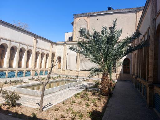 عکس عمارت مسعودیه