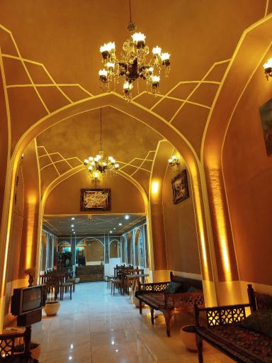 عکس کافه رستوران و فست فود دنج