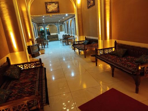 عکس کافه رستوران و فست فود دنج