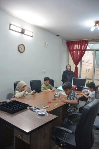 آموزشگاه کامپیوتر عصر داده