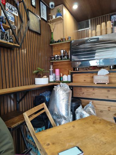 عکس کافه اما