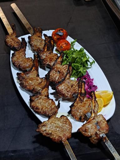 عکس کافه رستوران امیران