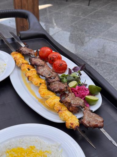 عکس کافه رستوران امیران