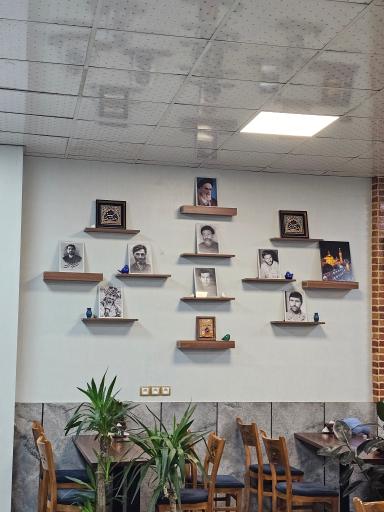 عکس کافه رستوران پلاک هشت