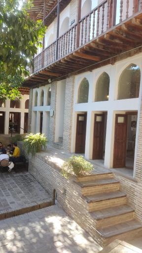 عکس هتل و رستوران هفت پیکر (خانه باقری ها)