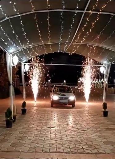 عکس تالار مجلل باران