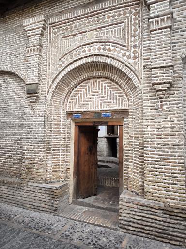 عکس هتل و رستوران هفت پیکر (خانه باقری ها)