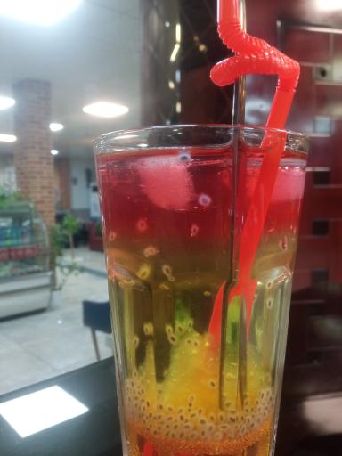 عکس کافه رستوران پلاک هشت