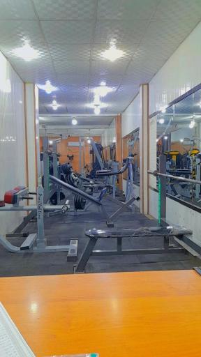 عکس باشگاه بدنسازی دژ