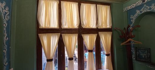 عکس هتل سنتی داروش