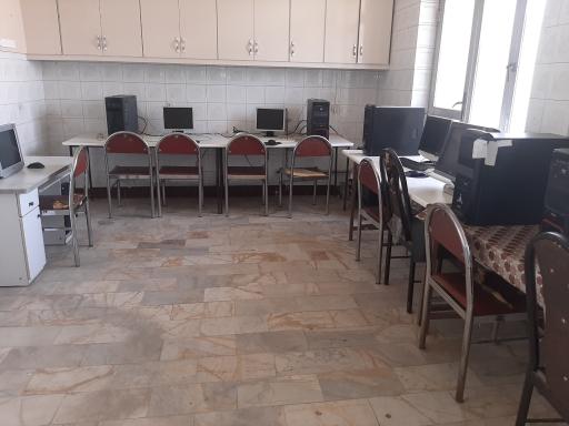 عکس مجتمع فنی آموزشی ایران مشکات