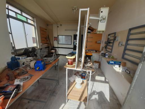 عکس مجتمع فنی آموزشی ایران مشکات