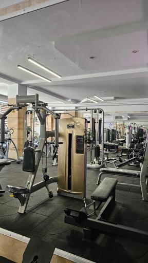 عکس باشگاه بدنسازی بانوان آسنا