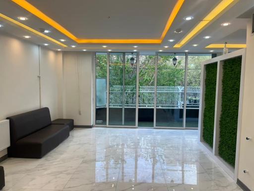 عکس کلینیک دندانپزشکی سیب