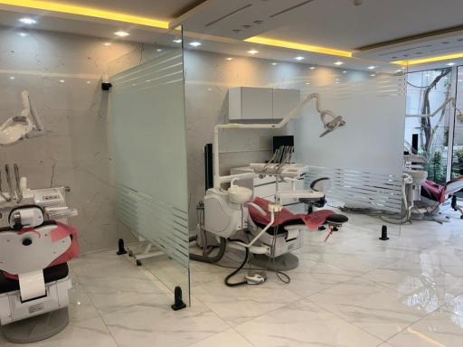 عکس کلینیک دندانپزشکی سیب