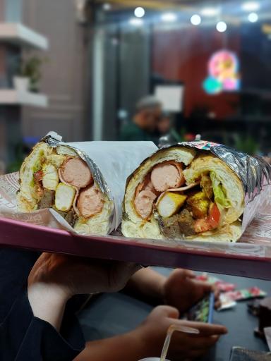 عکس فست فود سیناویچ