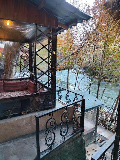 عکس باغ رستوران نوروزی وینه