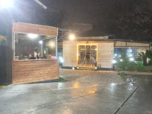 عکس باغ عمارت درویش