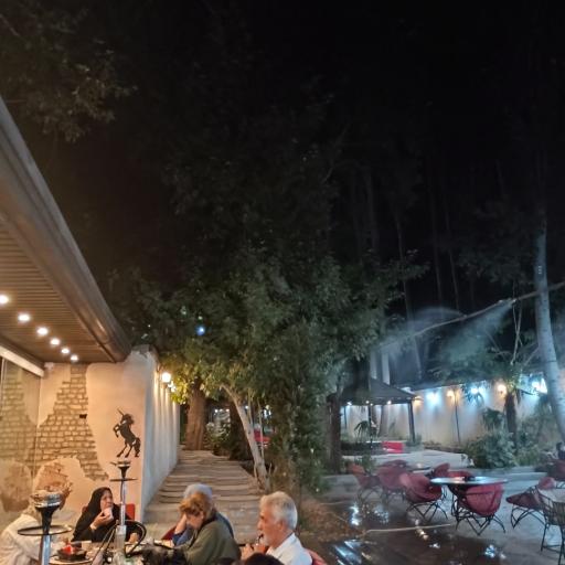 عکس باغ رستوران نوروزی وینه