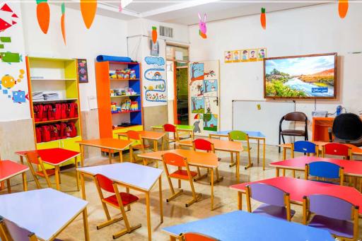 عکس دبستان و دبیرستان دوره اول المهدی (عج)