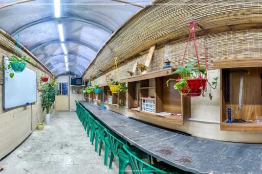 عکس دبستان و دبیرستان دوره اول المهدی (عج)