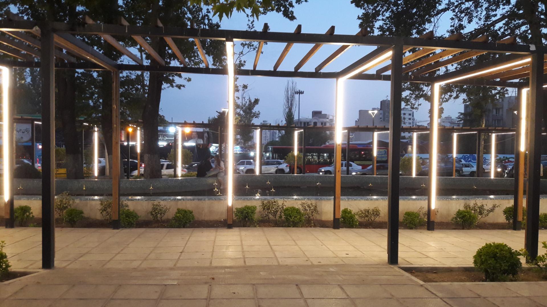 عکس میدان تجریش