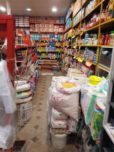 عکس فروشگاه موادغذایی گلبرگ امید