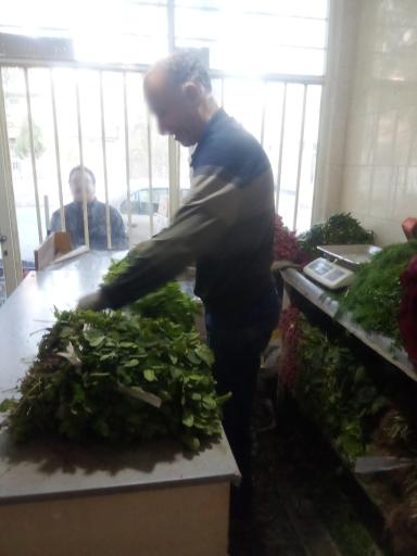 عکس سبزی فروشی مرادی