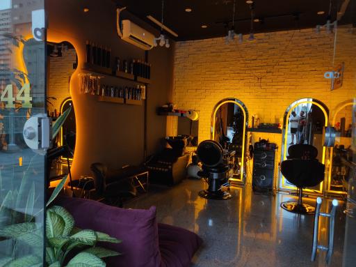 عکس آرایشگاه بهراد