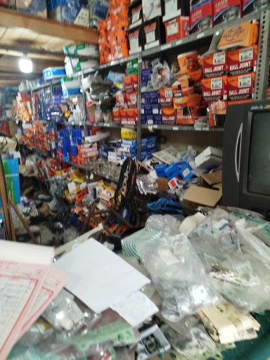 عکس لوازم یدکی مزدا اسماعیلی