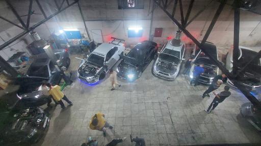 عکس اتوکلینیک تخصصی دنا آپگریدر