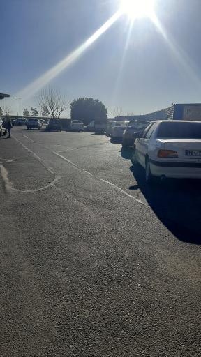 عکس پارکینگ راه آهن اصفهان