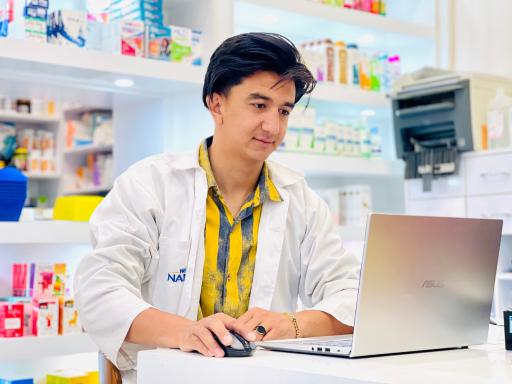 عکس داروخانه دکتر حق پناه