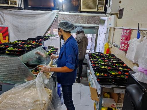 عکس فست فود اکورا سروش