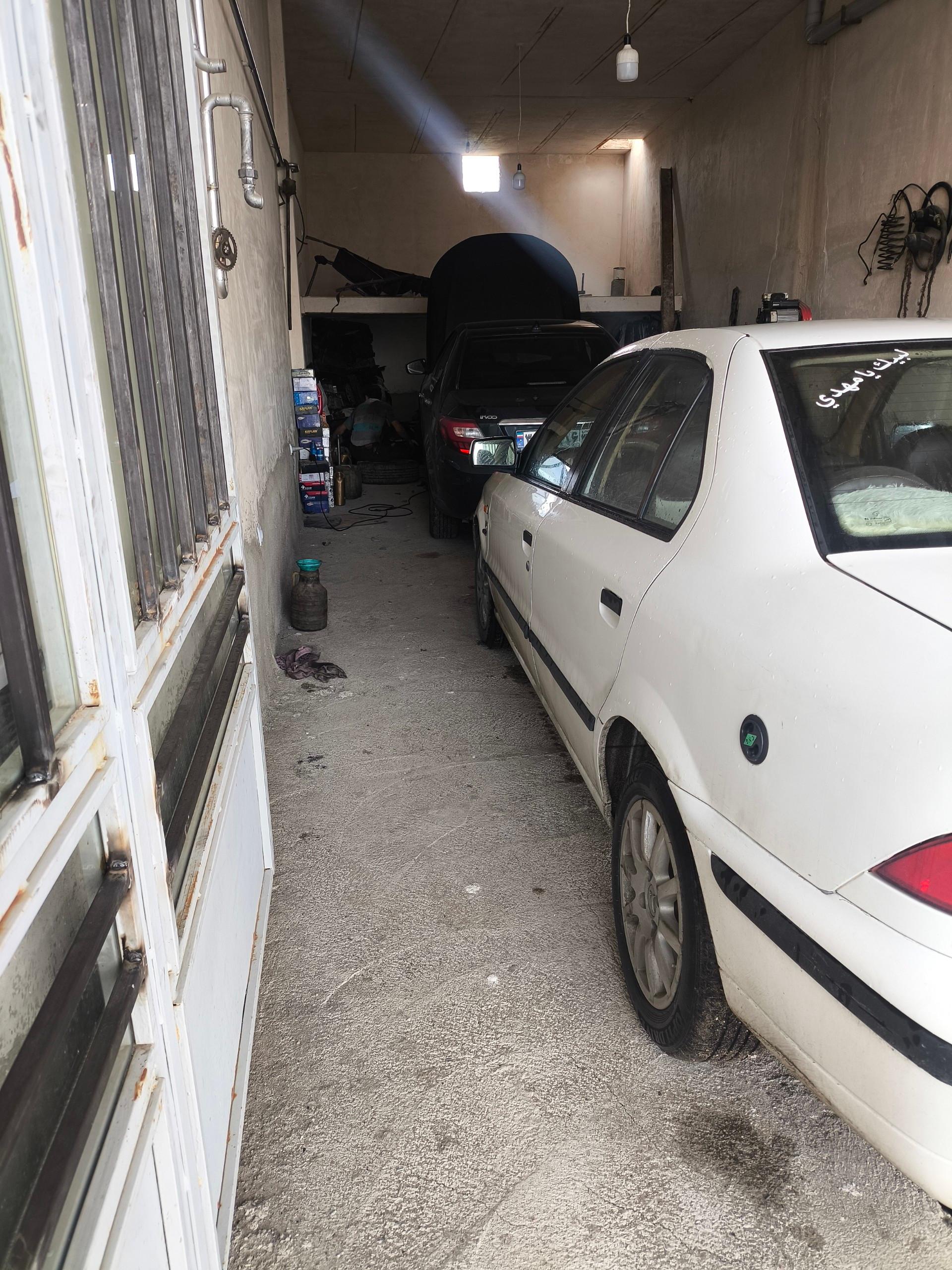 عکس مکانیکی اکبر سلطانی