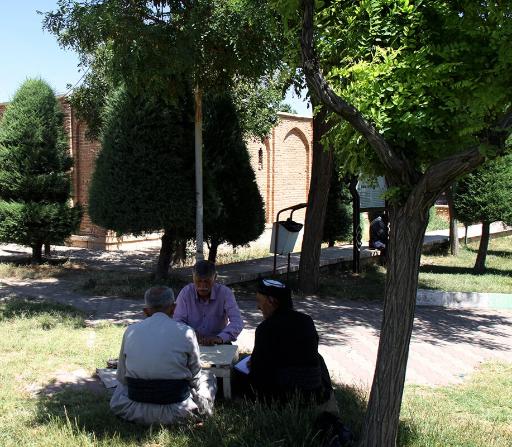 عکس مقبره بداق سلطان