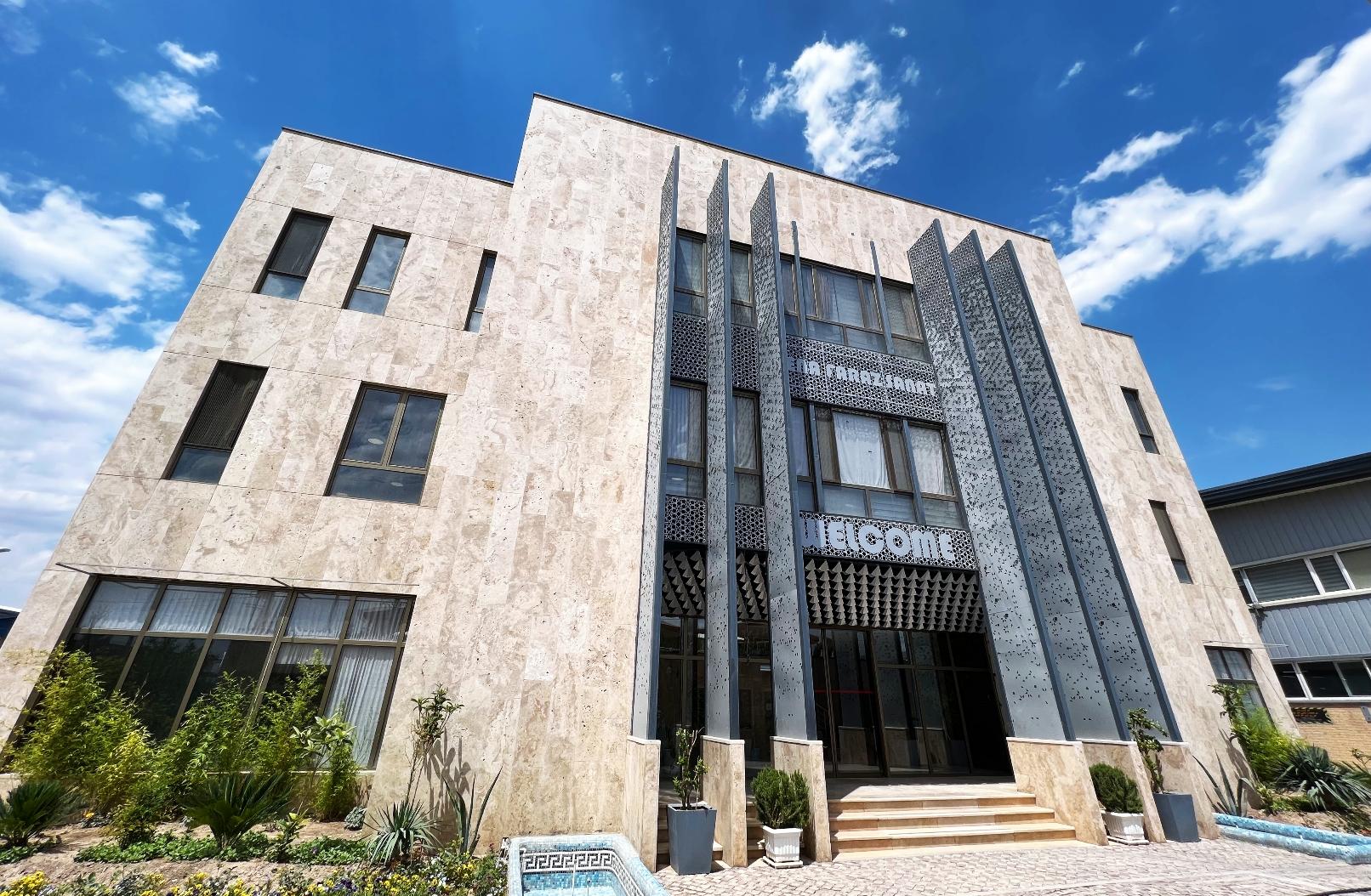 عکس شرکت مهندسی دنا فراز صنعت