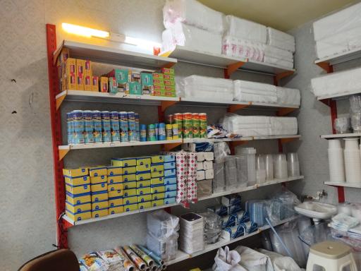 عکس پخش ظروف یک بار مصرف ادیب